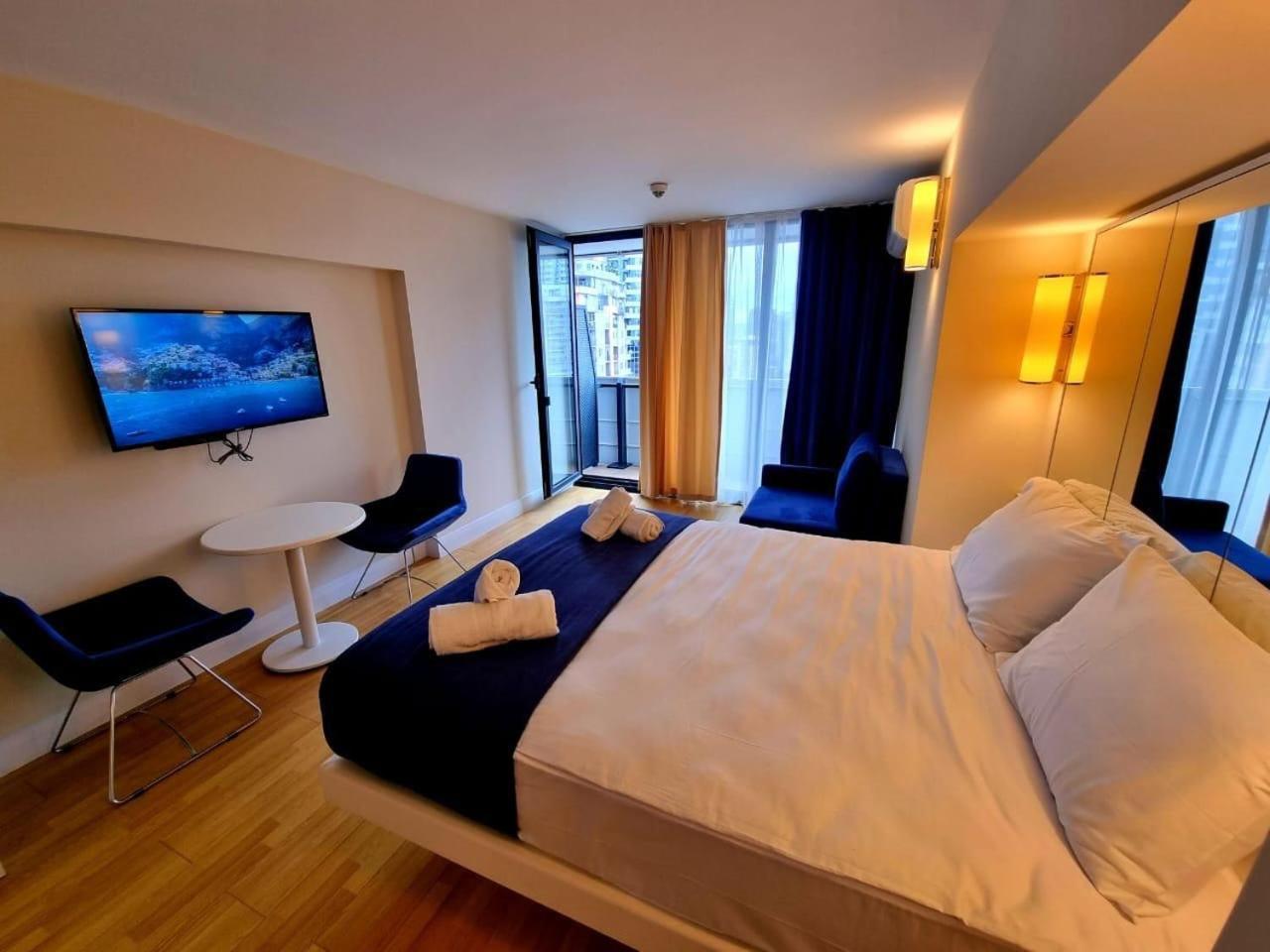 Orbi City Amazing Apartments Batumi Exterior photo